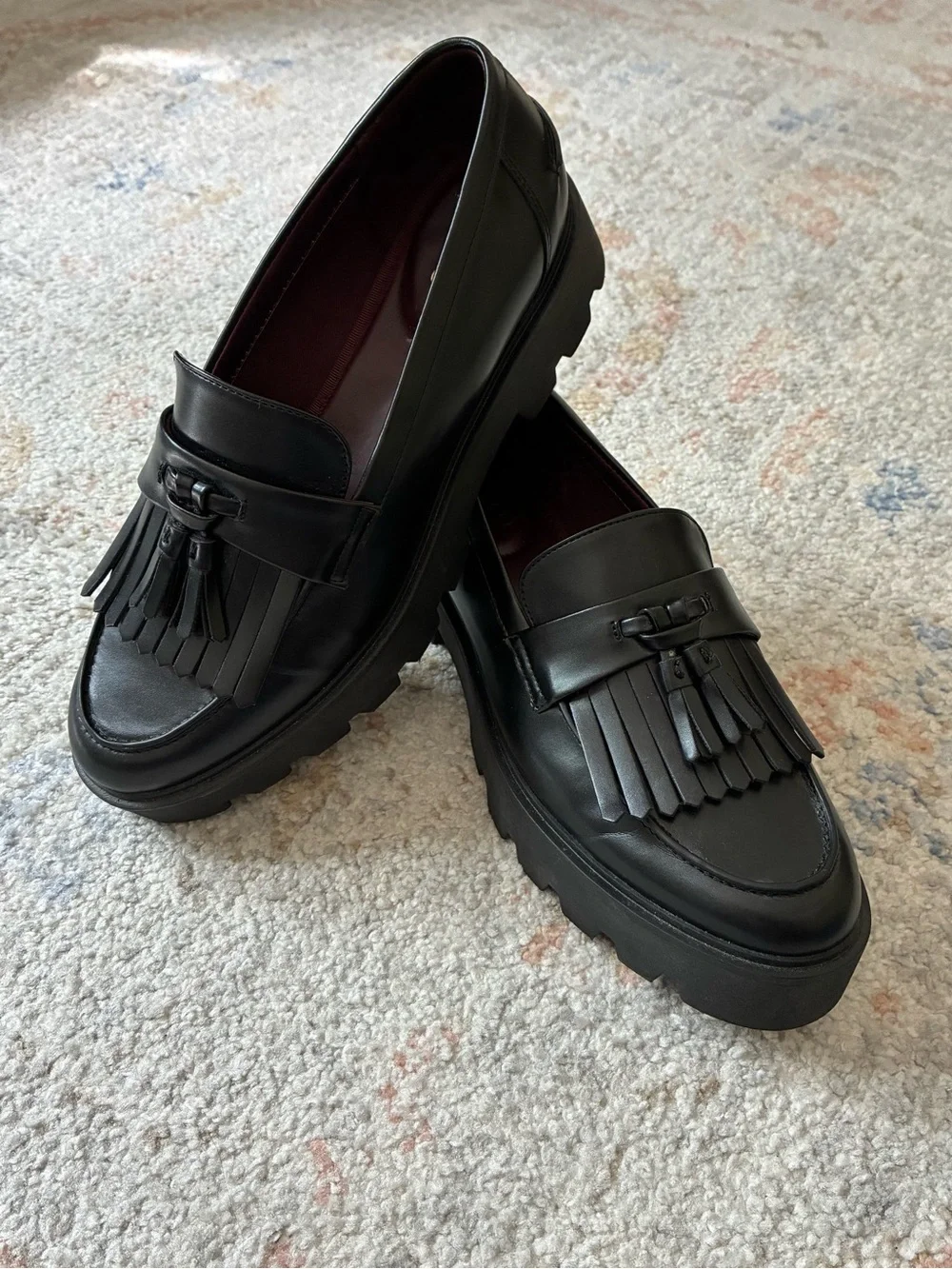 Franco Sarto Black Tassel Kiltie Lug Sole Loafers Size 9